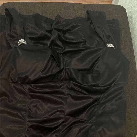 # 0783+ Elegant Black Sleeveless Dress - Picture 5 of 7